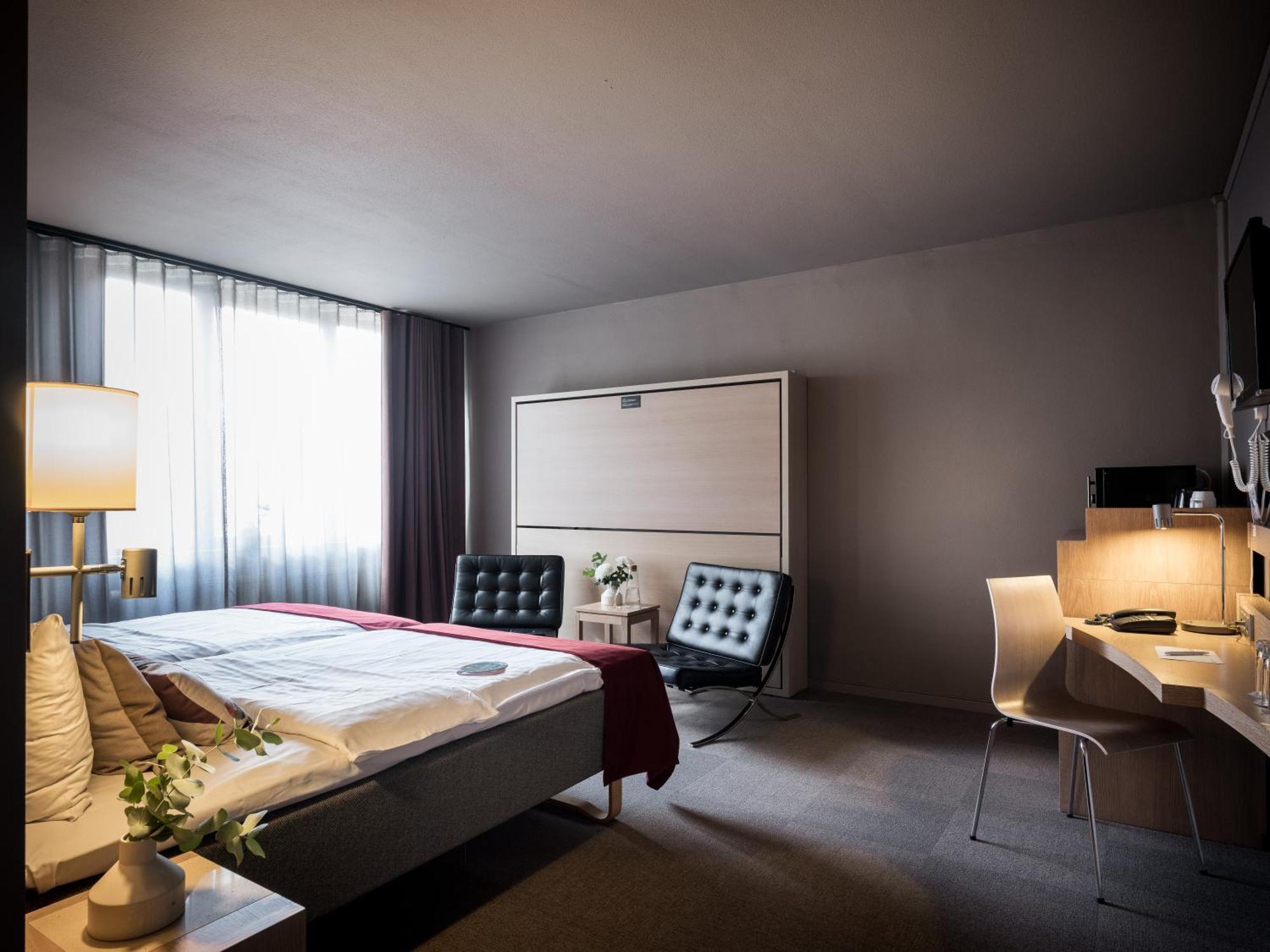 สปาร์ โฮเทล มายอร์นา Hotel กอเทนเบิร์ก ภายนอก รูปภาพ