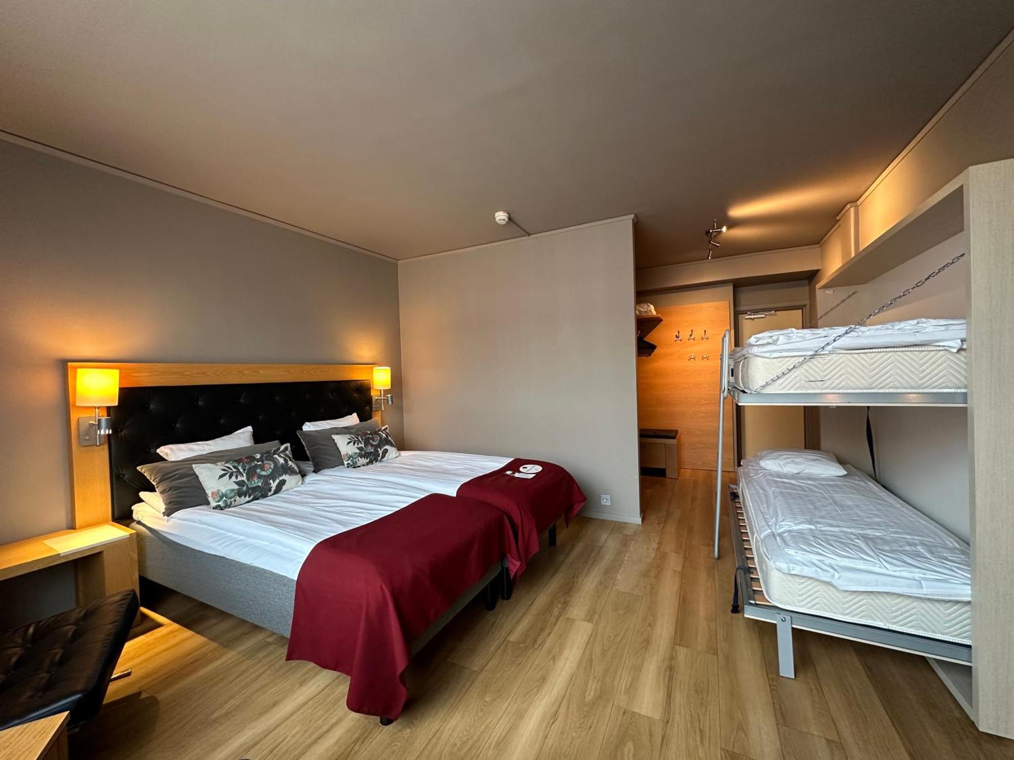 สปาร์ โฮเทล มายอร์นา Hotel กอเทนเบิร์ก ภายนอก รูปภาพ